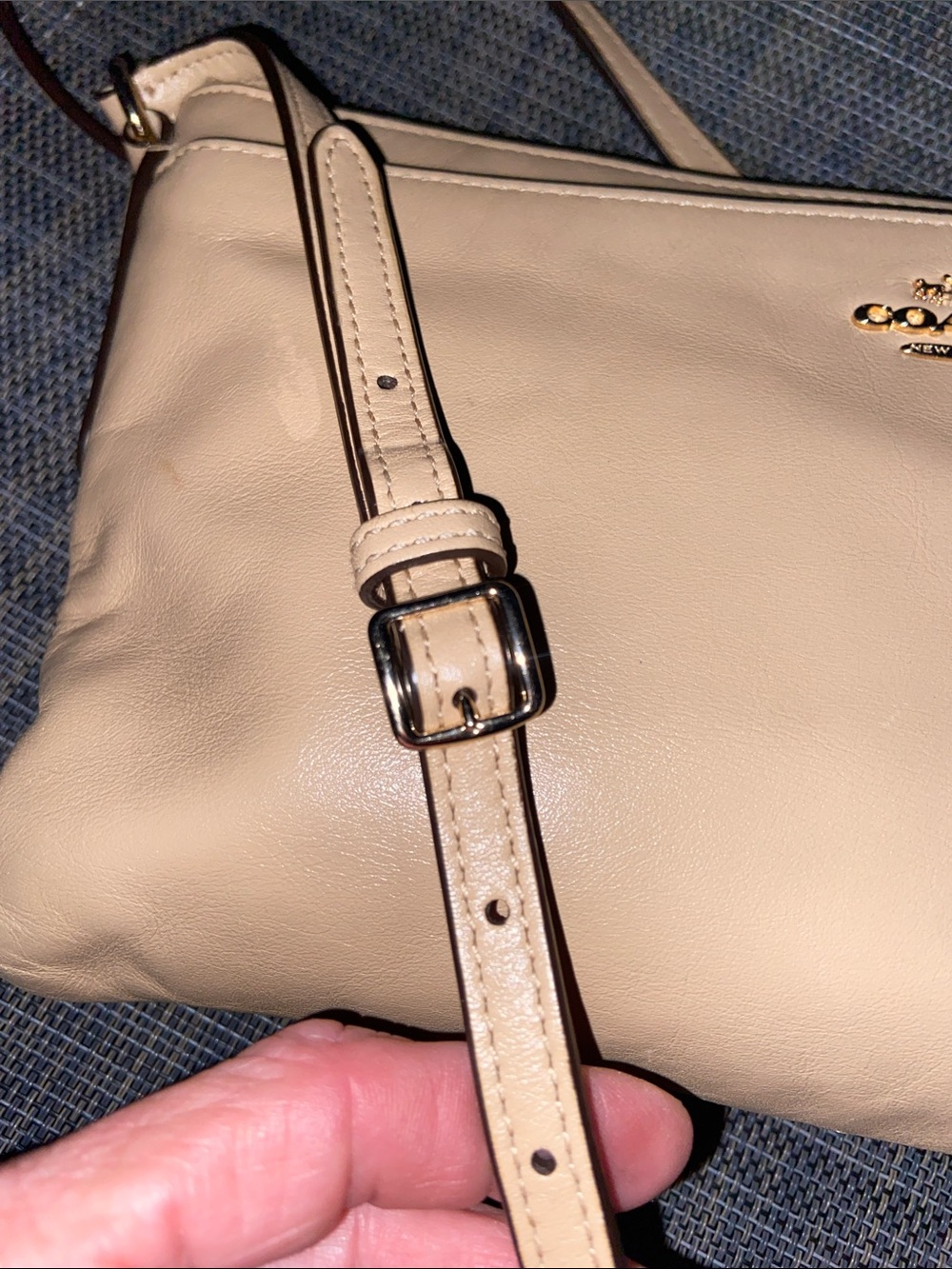 COACH Cream Pebble Leather Crossbody Bag - Picture 3 of 11